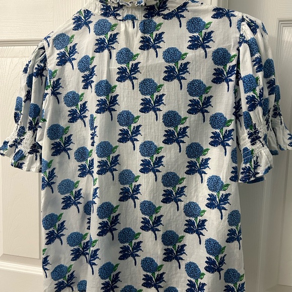 THML Hydrangea top - Picture 3 of 5